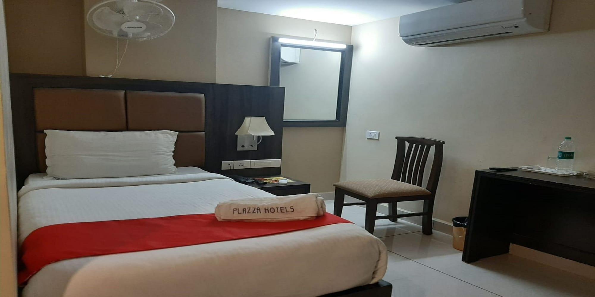 プラザ ホテルズ ティルティ Tiruchirappalli エクステリア 写真