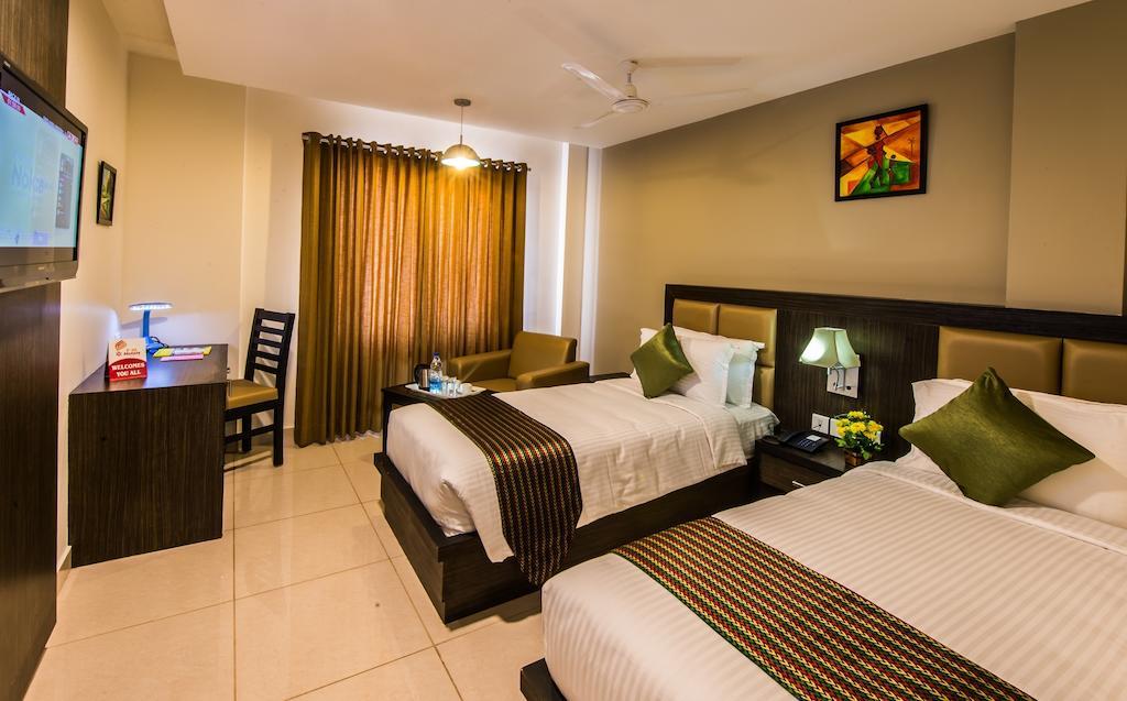 プラザ ホテルズ ティルティ Tiruchirappalli 部屋 写真
