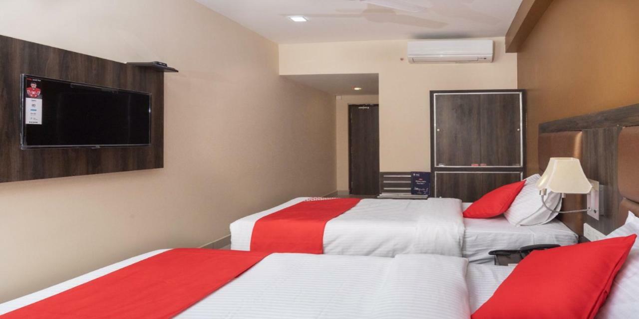 プラザ ホテルズ ティルティ Tiruchirappalli エクステリア 写真